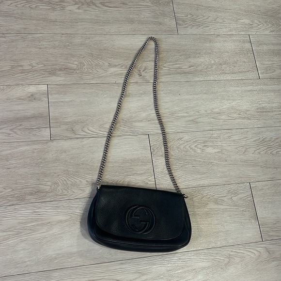 Gucci Soho Chain Crossbody - Picture 8 of 11